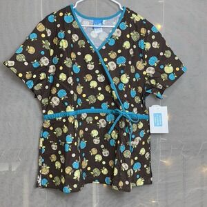 Scrub HQ Women's Scrub Top Multicolor Size 2XL Brown Short Sleeve